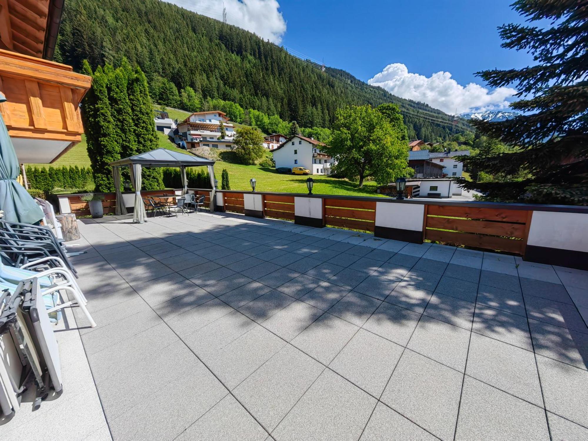Apartments Pitztaler Nachtigall Arzl im Pitztal Kültér fotó